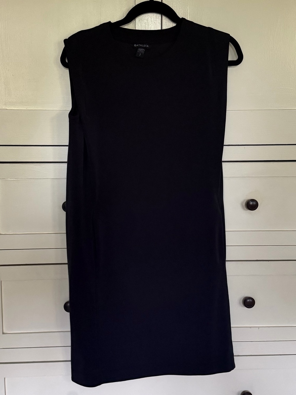Athleta Black Sleeveless Shift Dress